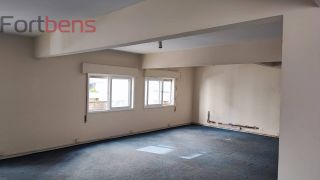 Sala Comercial Para Alugar no bairro Vila Nova Conceição em São Paulo