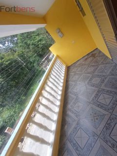 Sobrado Para Vender com 3 quartos no bairro Jardim Marcelino em Caieiras