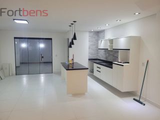 Sobrado Para Vender com 3 quartos 3 suítes no bairro Villa Verde em Franco Da Rocha