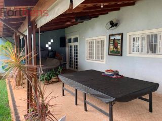 Sobrado Para Vender com 4 quartos 3 suítes no bairro Laranjeiras em Caieiras