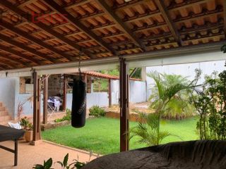 Sobrado Para Vender com 4 quartos 3 suítes no bairro Laranjeiras em Caieiras