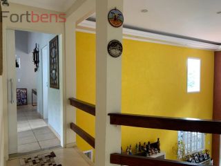 Sobrado Para Vender com 4 quartos 3 suítes no bairro Laranjeiras em Caieiras