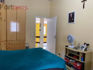 Sobrado Para Vender com 4 quartos 3 suítes no bairro Laranjeiras em Caieiras