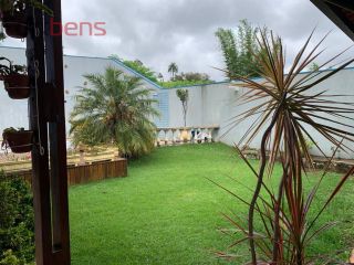 Sobrado Para Vender com 4 quartos 3 suítes no bairro Laranjeiras em Caieiras