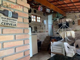 Sobrado Para Vender com 4 quartos 3 suítes no bairro Laranjeiras em Caieiras