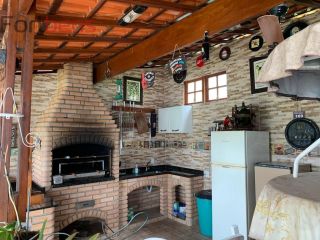 Sobrado Para Vender com 4 quartos 3 suítes no bairro Laranjeiras em Caieiras