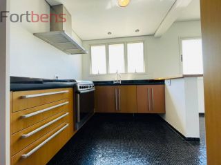 Apartamento Para Vender com 3 quartos 3 suítes no bairro Sumaré em São Paulo