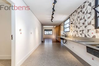 Apartamento Para Vender com 4 quartos 3 suítes no bairro Consolação em São Paulo