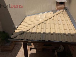 Sobrado Para Vender com 3 quartos 1 suítes no bairro Jd. Europa em Caieiras