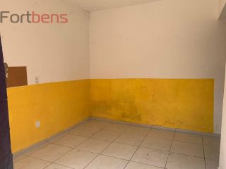 Sobrado Para Vender com 3 quartos 1 suítes no bairro Laranjeiras em Caieiras