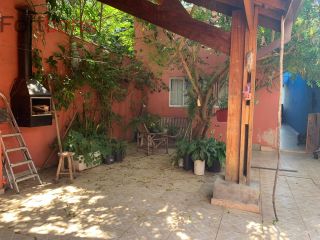 Sobrado Para Vender com 3 quartos 1 suítes no bairro Laranjeiras em Caieiras