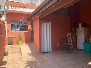 Sobrado Para Vender com 3 quartos 1 suítes no bairro Laranjeiras em Caieiras