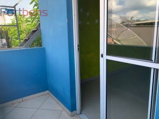 Sobrado Para Vender com 3 quartos 1 suítes no bairro Laranjeiras em Caieiras