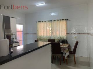 Sobrado Para Vender com 3 quartos 1 suítes no bairro Laranjeiras em Caieiras