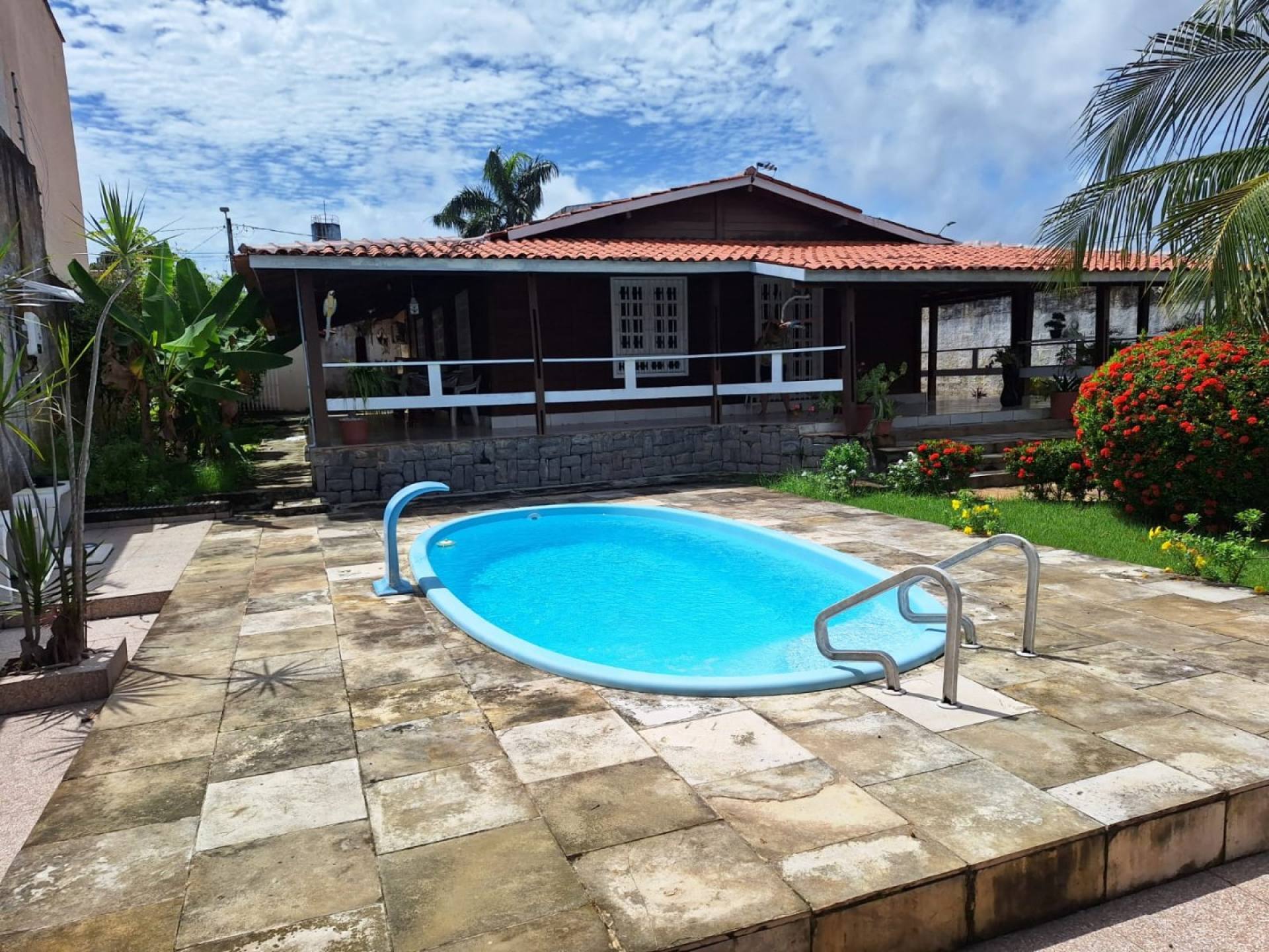 075 Casa lado praia a Venda 680m² 04 quartos Avarandada no Araçagy em São José De Ribamar