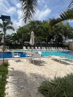 Alugo Apto no Jardim de Lombardia- 94m² com 3 quartos (2 suítes)