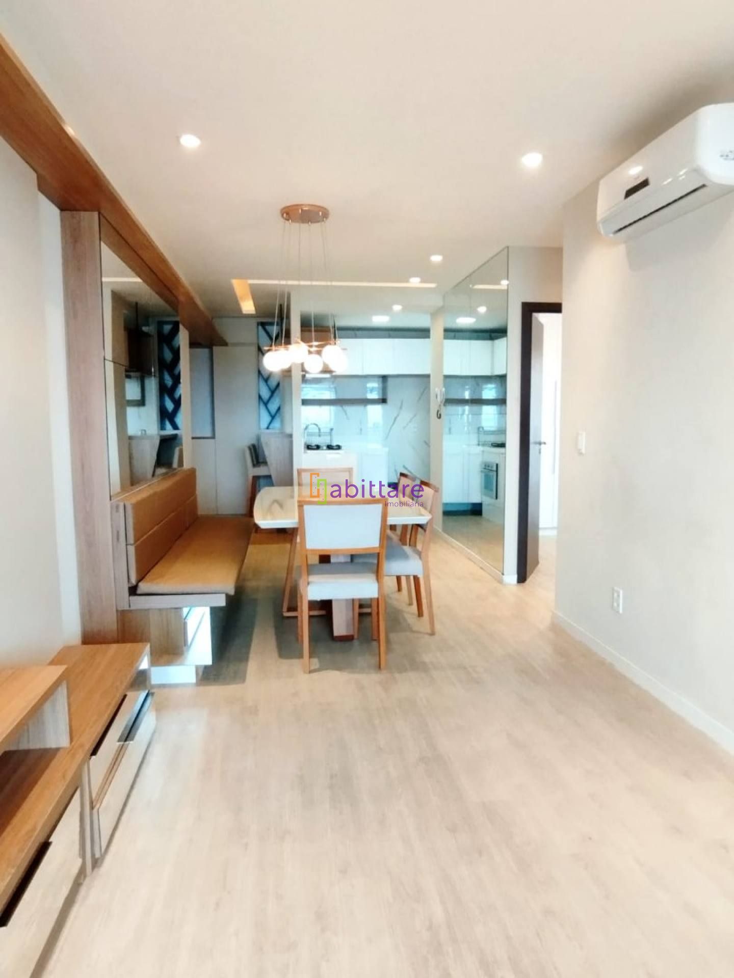 Apartamento no Maritimus com 02 quartos (1 suíte) na Península