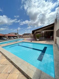 Aluguel de casa no Condomínio Ferrazzi com 3 quartos (2 suítes), na Rua do Aririzal