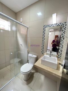 Aluguel de casa no Condomínio Ferrazzi com 3 quartos (2 suítes), na Rua do Aririzal