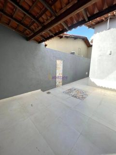 Aluguel de casa no Condomínio Ferrazzi com 3 quartos (2 suítes), na Rua do Aririzal