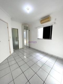 Aluguel de casa no Condomínio Ferrazzi com 3 quartos (2 suítes), na Rua do Aririzal