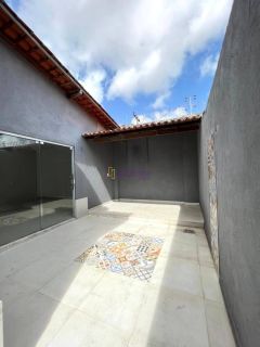 Aluguel de casa no Condomínio Ferrazzi com 3 quartos (2 suítes), na Rua do Aririzal