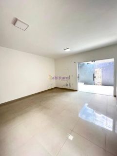 Aluguel de casa no Condomínio Ferrazzi com 3 quartos (2 suítes), na Rua do Aririzal