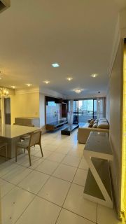 Apartamento no Ed. Oceanic com 117m²  Península da Ponta D'areia