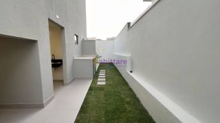 Casa duplex no Alphaville com 5 suítes + Espaço gourmet.