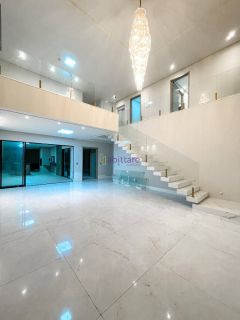 Casa duplex com elevador no Condomínio Alphaville de 514m² com 05 suítes