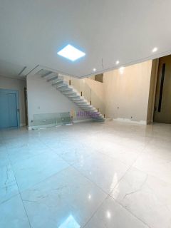 Casa duplex com elevador no Condomínio Alphaville de 514m² com 05 suítes