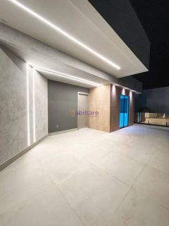 Casa duplex com elevador no Condomínio Alphaville de 514m² com 05 suítes