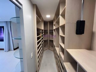 Apartamento de 200m² com 4 quartos (3 suítes) no San Juan - Península