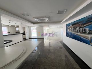 Apartamento de 200m² com 4 quartos (3 suítes) no San Juan - Península