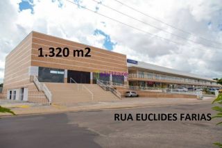 Loja ancora com pé direito duplo de 1.320m² no MAC Center - Locação ou venda