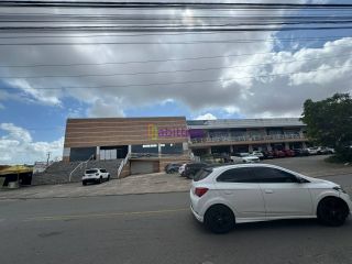 Loja ancora com pé direito duplo de 1.320m² no MAC Center - Locação ou venda