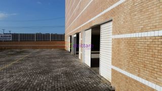 Loja ancora com pé direito duplo de 1.320m² no MAC Center - Locação ou venda