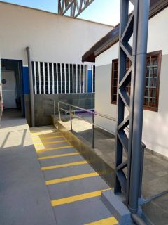 Ponto comercial de 800m² no Olho D'água - Locação