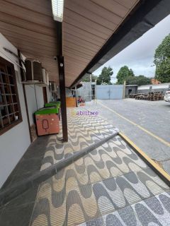 Ponto comercial de 800m² no Olho D'água - Locação