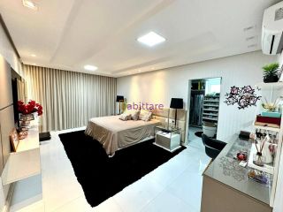 Casa no Alphaville de 425m² com 04 suítes + energia solar.