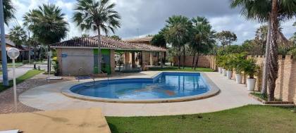 Lençóis Park Residence - Casa duplex com 06 quartos (05 suítes) e área goumert.