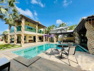 Lençóis Park Residence - Casa duplex com 06 quartos (05 suítes) e área goumert.