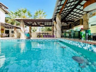 Lençóis Park Residence - Casa duplex com 06 quartos (05 suítes) e área goumert.