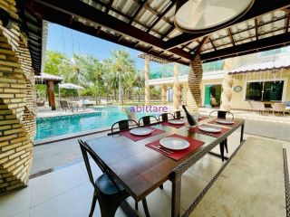 Lençóis Park Residence - Casa duplex com 06 quartos (05 suítes) e área goumert.