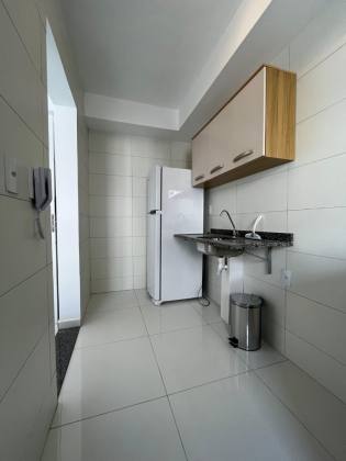 Apartamento NOVO com 2 quartos (1 suíte) no Prime Calhau I