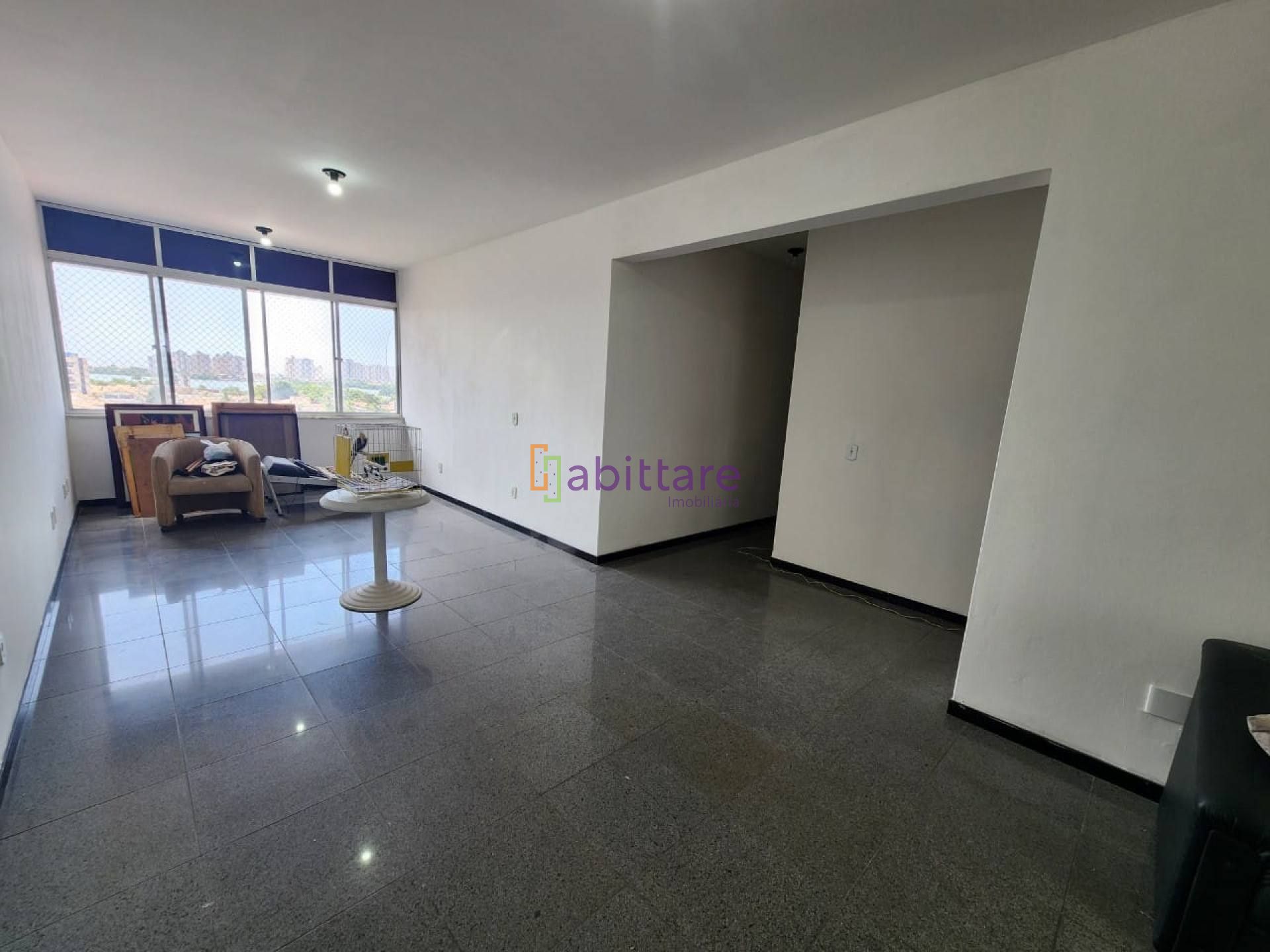 Apartamento no Condomínio Ipanema sendo cobertura de 240m² com 3 quartos (1 suíte) + piscina no Renascença I