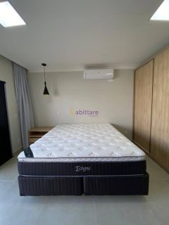 Casa de 460m² com 04 suítes e fino acabamento no Condomínio Damha