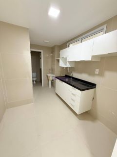 Apartamento no Mirante da Península para aluguel - Frente para o Millazzo