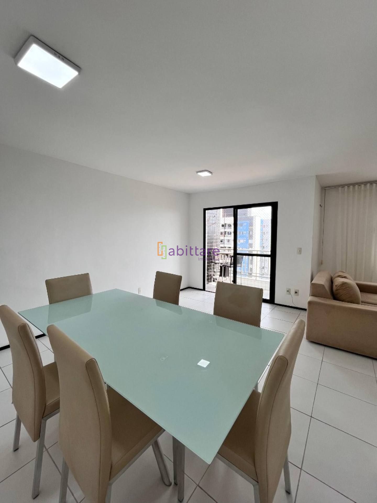 Alugo Apartamento semi mobiliado com 2 quartos (1 suíte) no Grand Park Águas