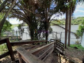 Casa duplex com 6 suítes à margem do Rio Preguiças, em Barreirinhas